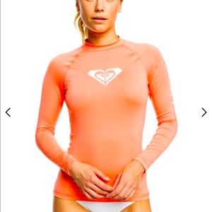 Roxy rash guard size L